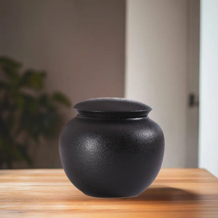 Miss-u-Alr Black Porcelain Pet Urn