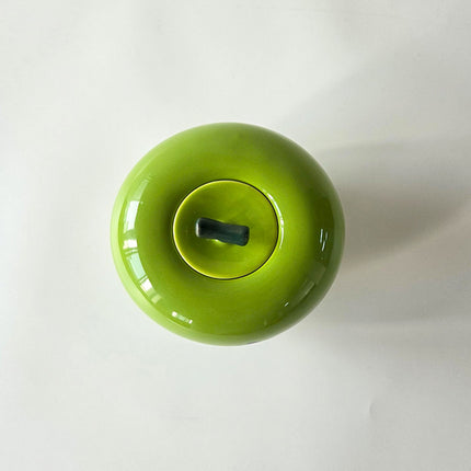 Miss-u-Alr Newton Apple Urn